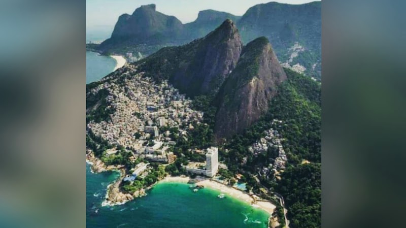 Morro Dois Irmãos