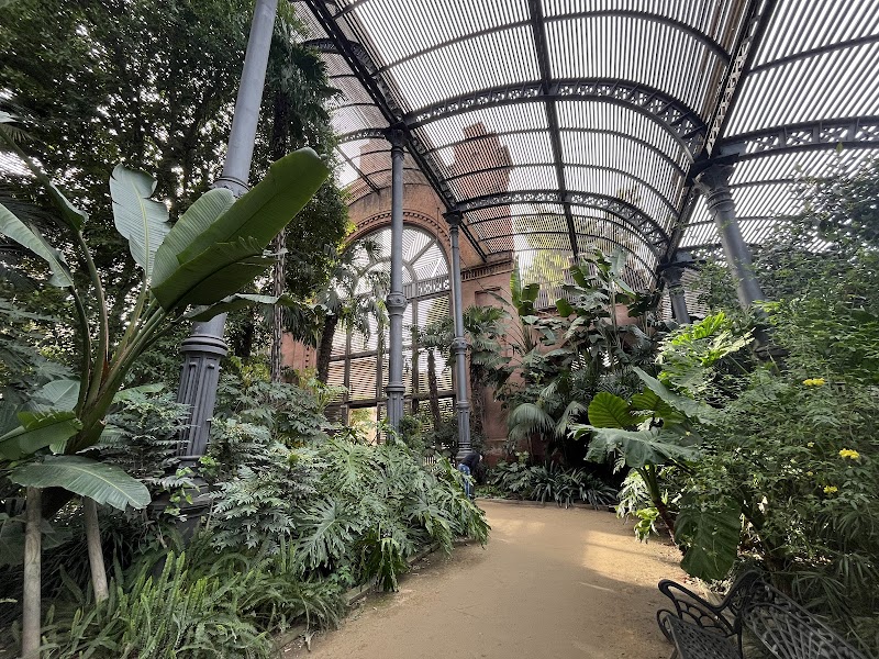 Umbráculo del Parque de la Ciudadela