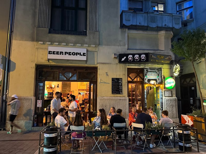 Beer People - Bar and Specialty Beer Store
