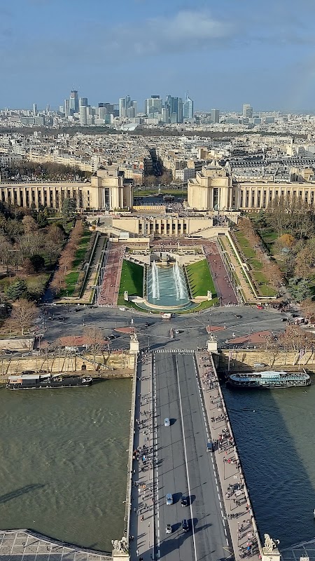 Place du Trocadéro et du 11 Novembre