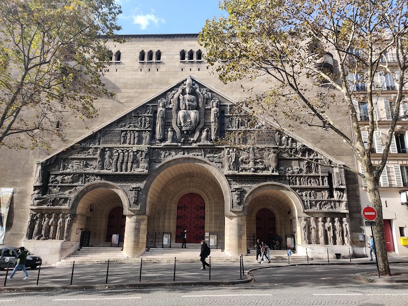 Saint Pierre de Chaillot Catholic Church