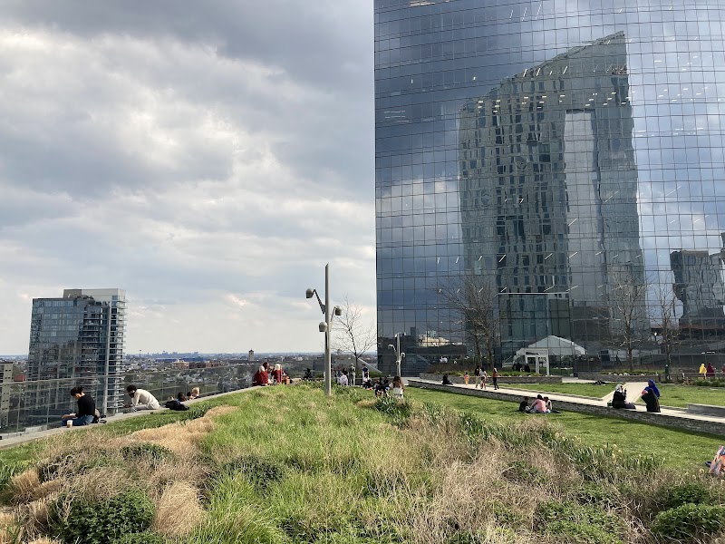 Cira Green